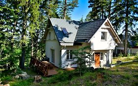 Górski Domek koło Karpacza- Apartamentuj